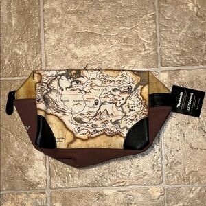 NWT Bethesda Lootgaming The Elder Scroll Brown and Black Belt Bag with Map Print